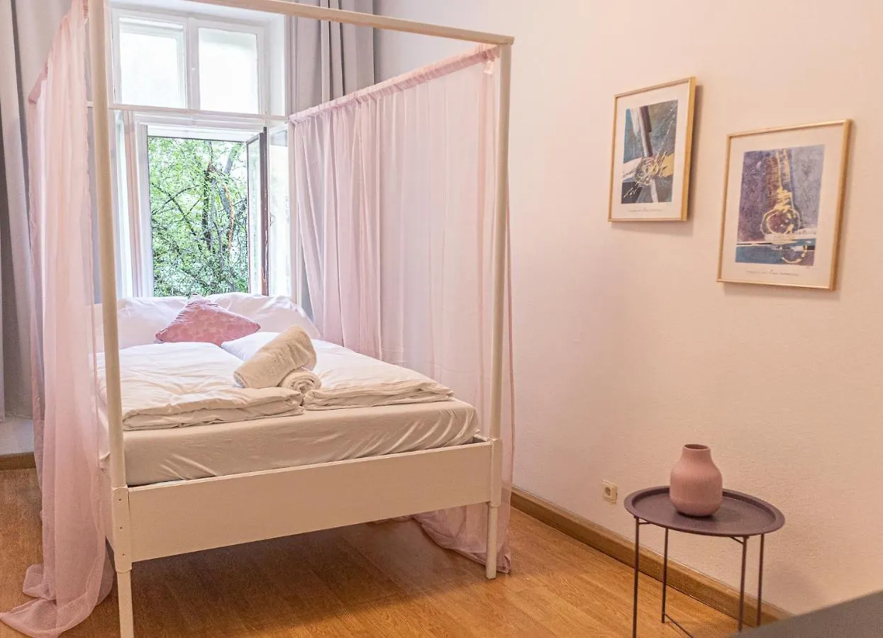 Apartment Gorgeous 2Br Apt. Central Located And Spacious Vienna