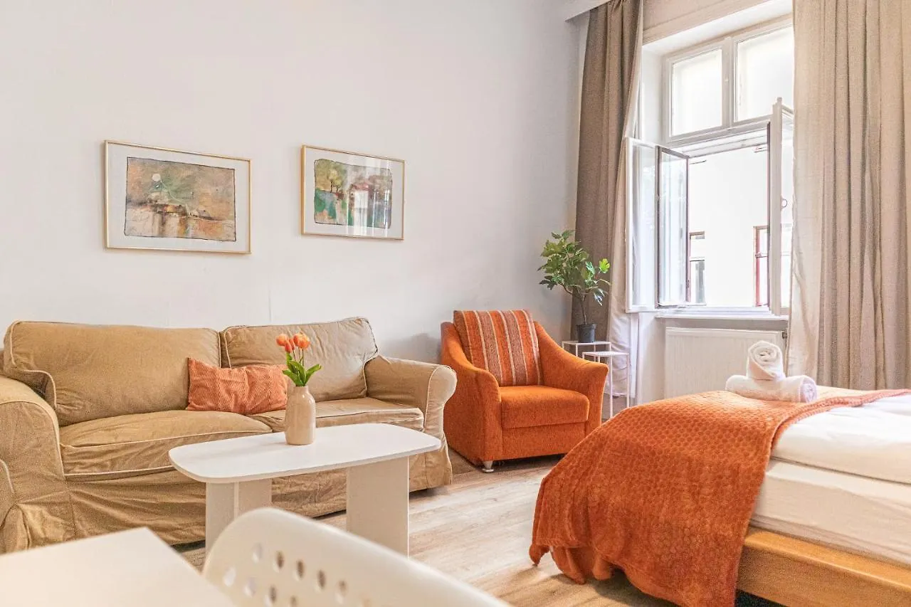 Apartment Gorgeous 2Br Apt. Central Located And Spacious Vienna